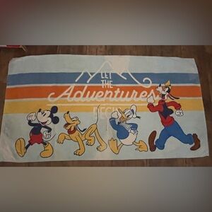 Vintage Disney Store “Let The Adventures Begin”Beach Towel 100% Cotton 29” X 59”